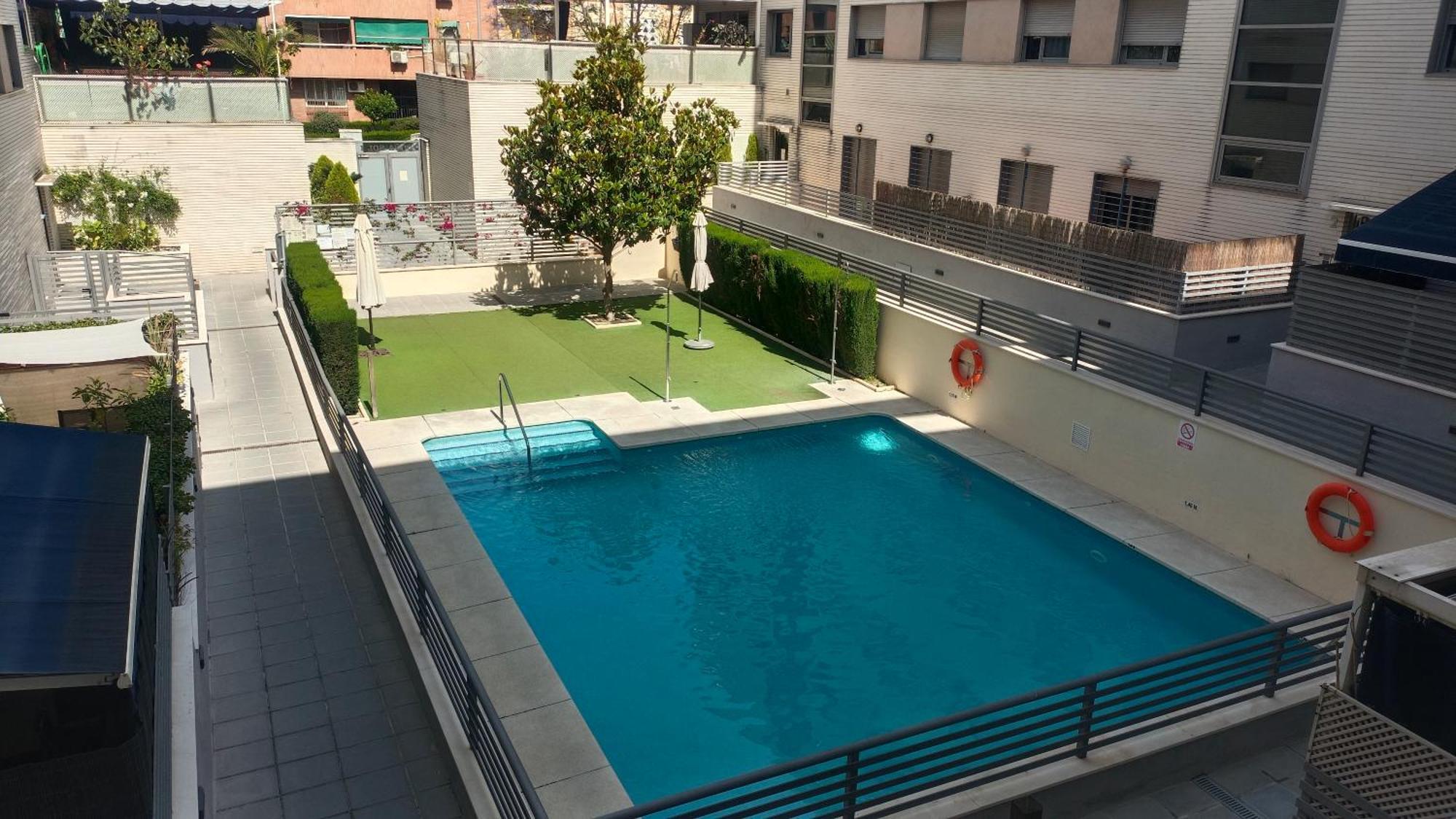 Dona Sol Piscina Apartamento *